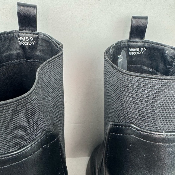 DOLCE VITA WOMENS BRODY ANKLE BOOT - BLACK Size 9 - Picture 4 of 9